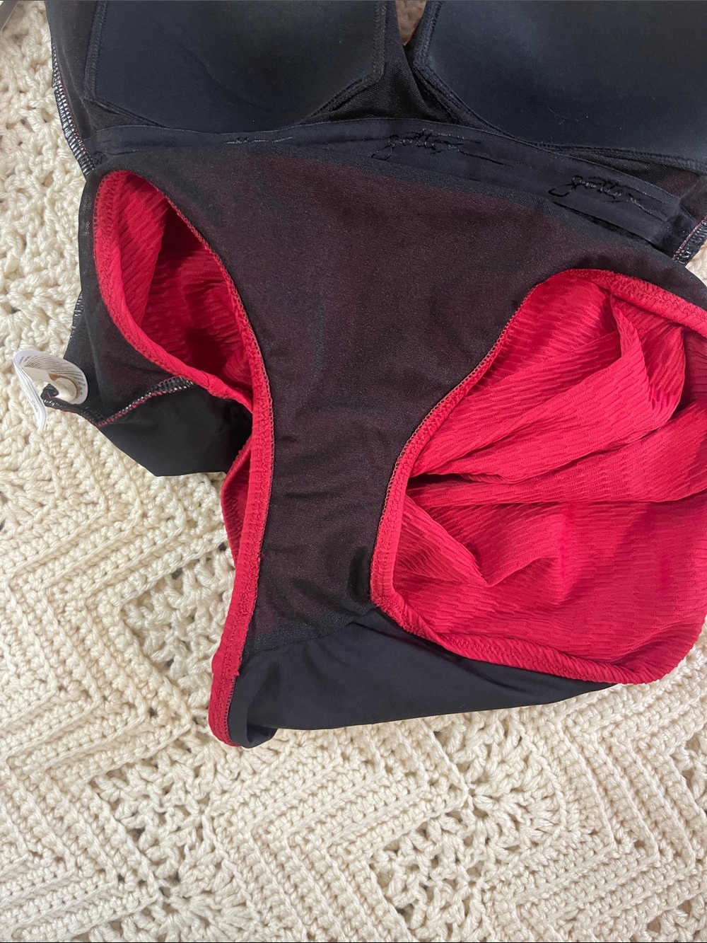 Gottex Harbourside Textured Surplice One-Piece Red Swimsuit 10 - Picture 15 of 15